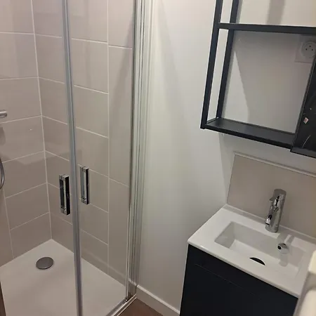 Du Parc Fenestre Apartment