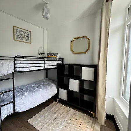 Du Parc Fenestre Apartment