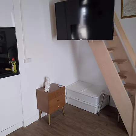 Du Parc Fenestre Apartment